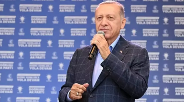 Cumhurbaşkanı Erdoğan’dan seçmenleri hedef alan muhalefete: Cahil de sizsiniz, menfaatçi de sizsiniz…