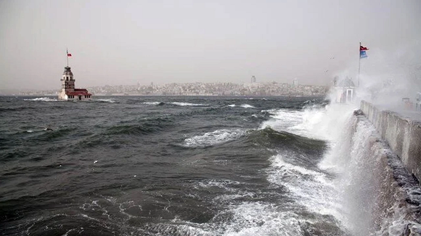 AKOM’dan İstanbul’a fırtına ve dolu yağışı uyarısı