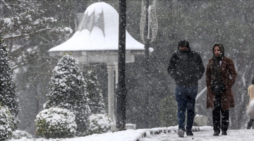 Heyecanla beklenen kar İstanbul’a giriş yapıyor! Tarih verildi…