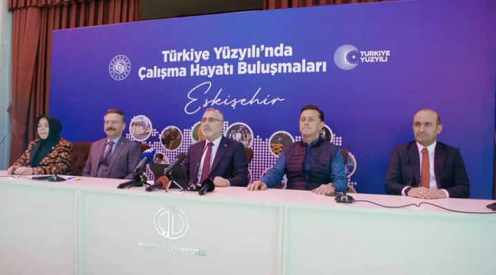 Bakan Işıkhan: Türkiye’yi her alanda geliştirmeye devam edeceğiz
