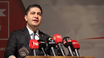 MHP’li Özdemir: ABD, Gülen dahil FETÖ’cülerin iade taleplerini karşılamalı