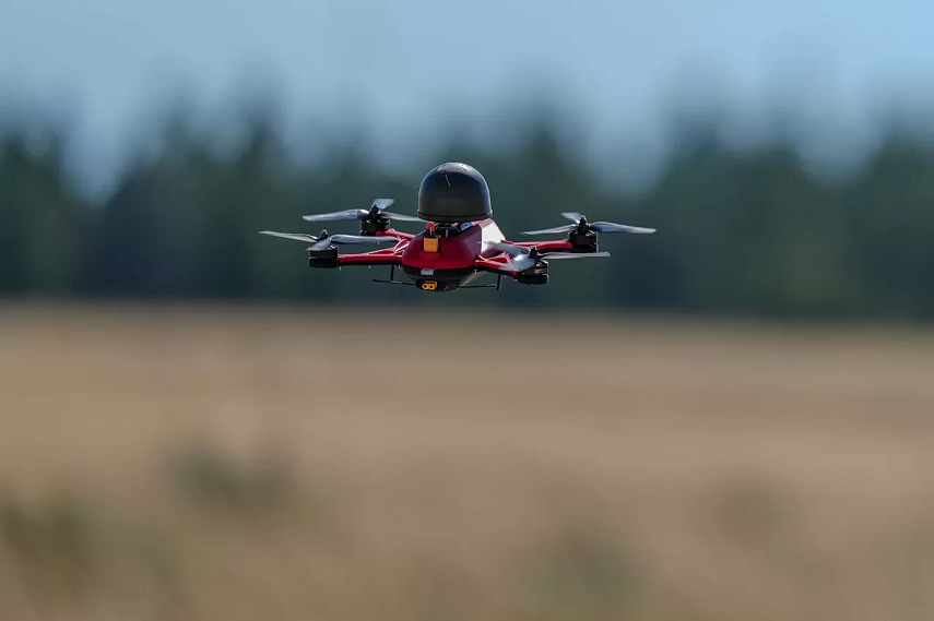 Türkiye’nin yeni kamikaze dronu AZAT göreve hazır